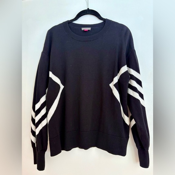 Vince Camuto Sweaters - NWOT Vince Camuto | Black & White Contrast Sweater | Size LARGE/Relaxed fit